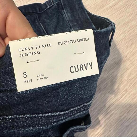 American Eagle Curvy Hi-Rise Jegging - Picture 4 of 6